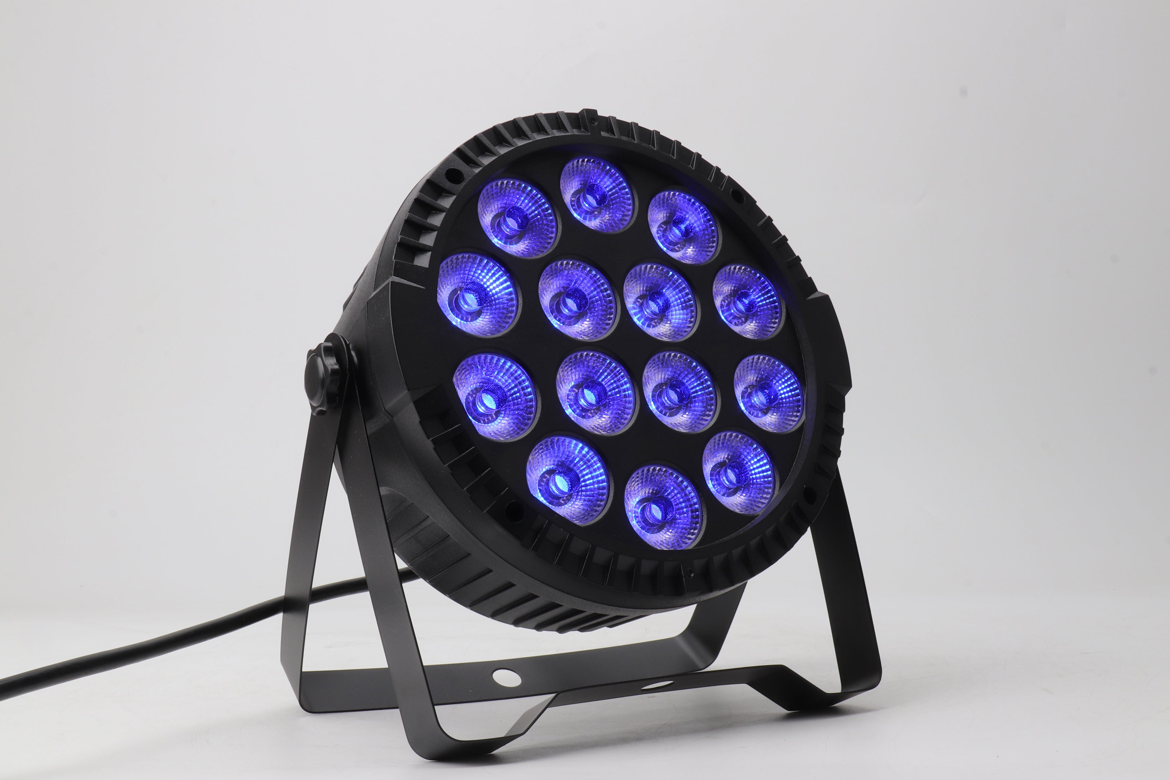 إضاءة بار RGBW مكونة من 14 قطعة | 100 واط، 4 في 1 LED، DMX512 – إضاءة المسارح والفعاليات