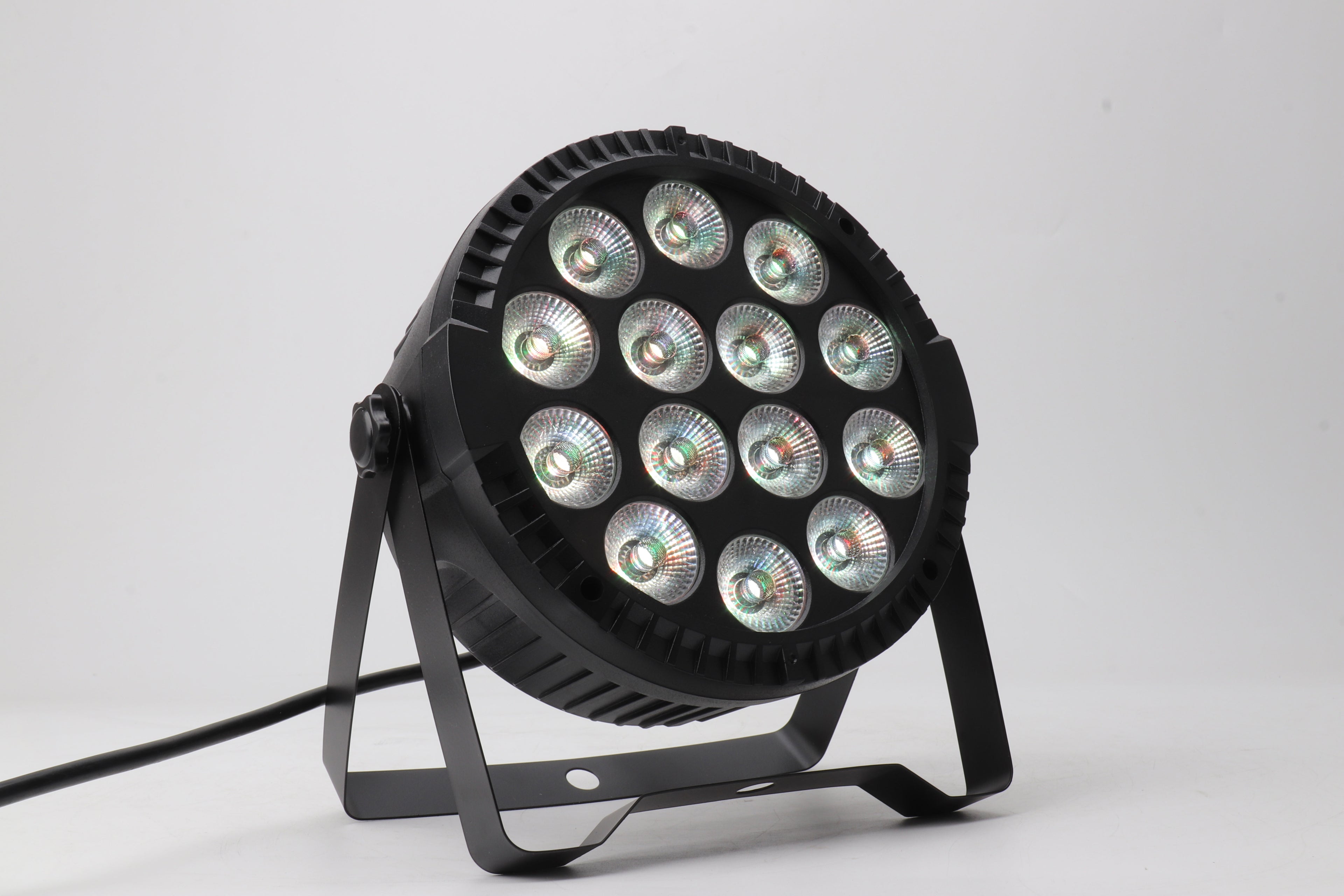 إضاءة بار RGBW مكونة من 14 قطعة | 100 واط، 4 في 1 LED، DMX512 – إضاءة المسارح والفعاليات